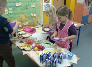 Dzień Śniadanie Daje Moc obchodzony w Europie jako Dzień Zdrowego Jedzenia i Gotowania